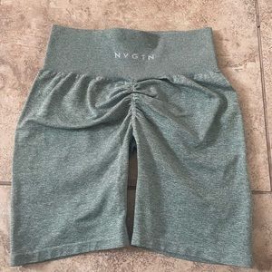 NVGTN scrunch seamless shorts